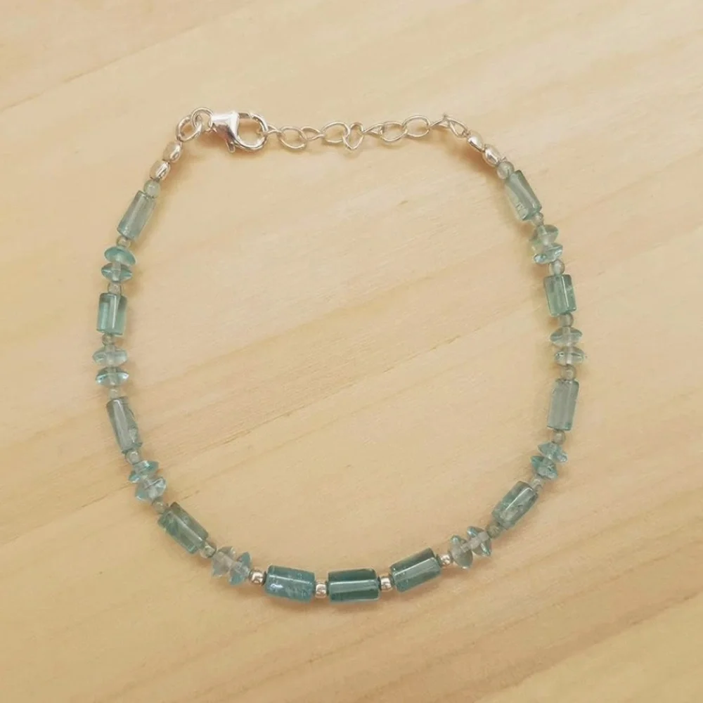 NIB~Dainty Blue Apatite Cylindrical Beaded Bracelet - Picture 3 of 7